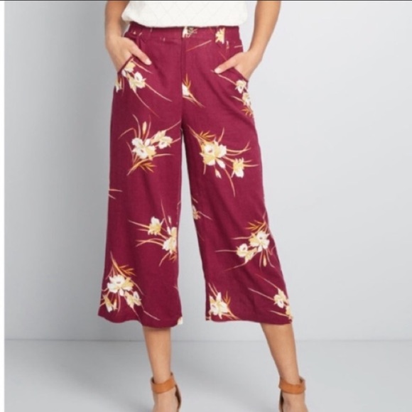 Modcloth Pants - ModCloth linen blend crop pants